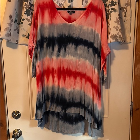 Cato Tops - Tie-Dye V-Neck Women's Top - Red and Black